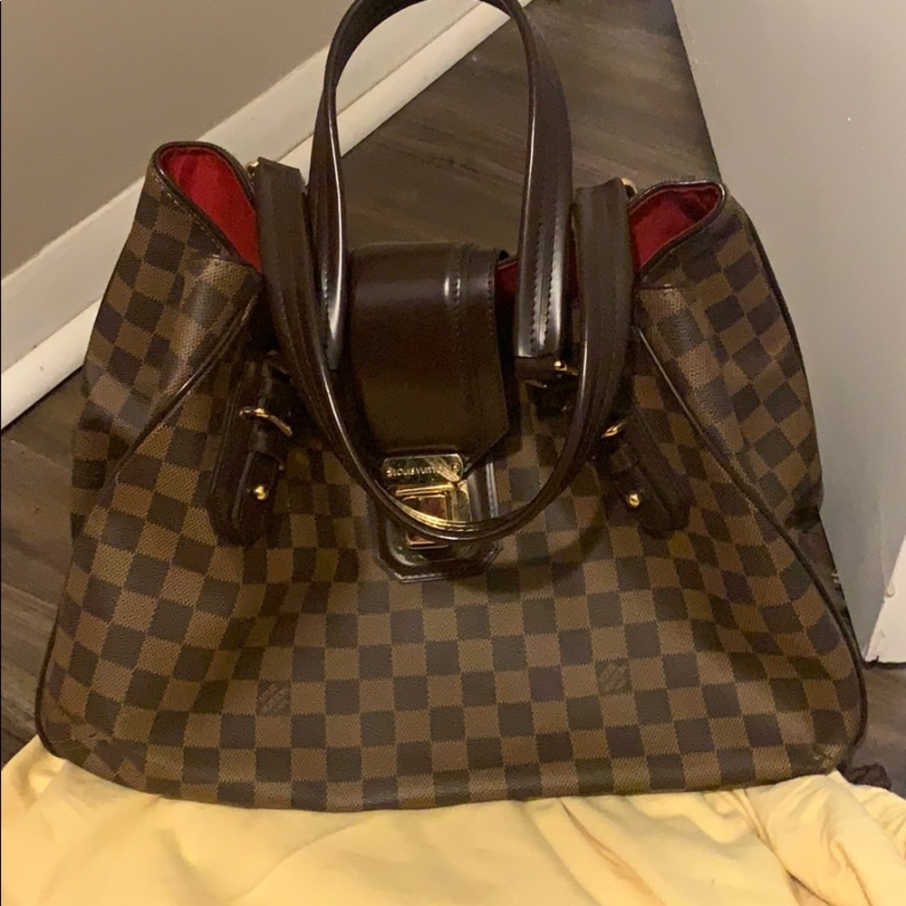 2005 mint condition Louie vitton bag